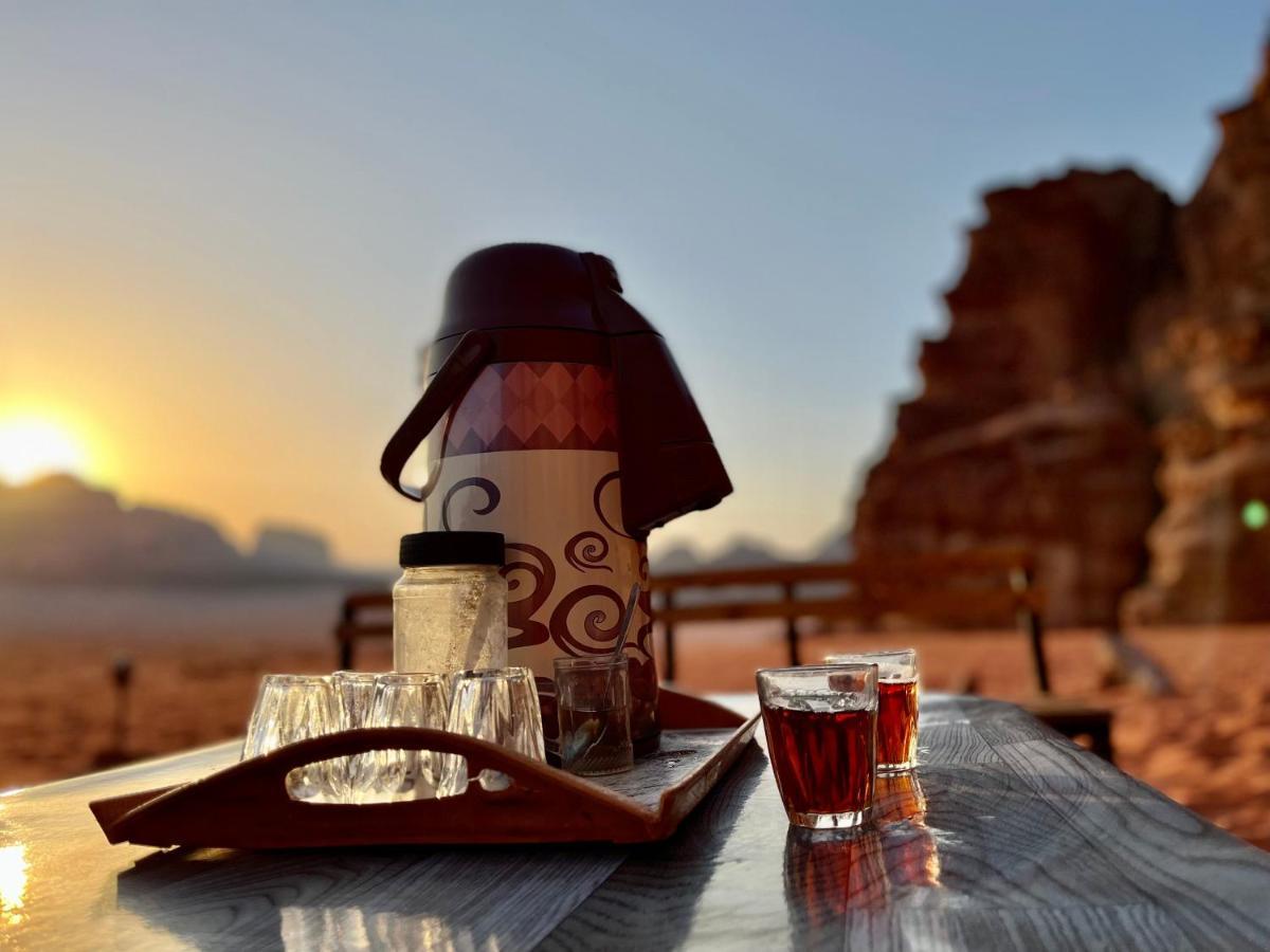 瓦迪拉姆 Bedouin Nights Camp酒店 外观 照片