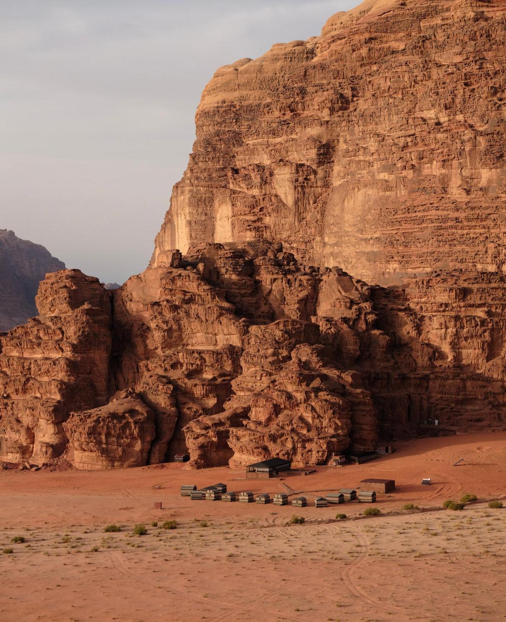 瓦迪拉姆 Bedouin Nights Camp酒店 外观 照片