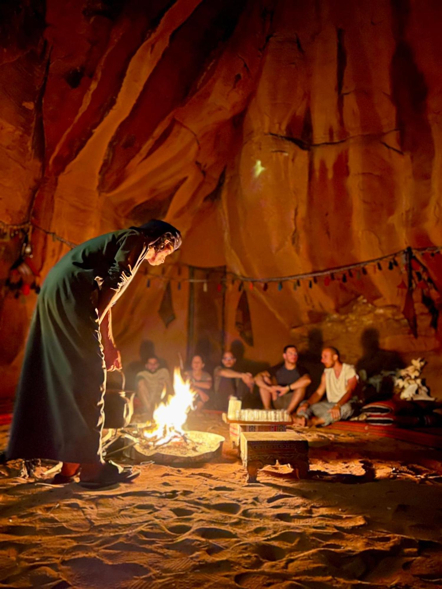 瓦迪拉姆 Bedouin Nights Camp酒店 外观 照片